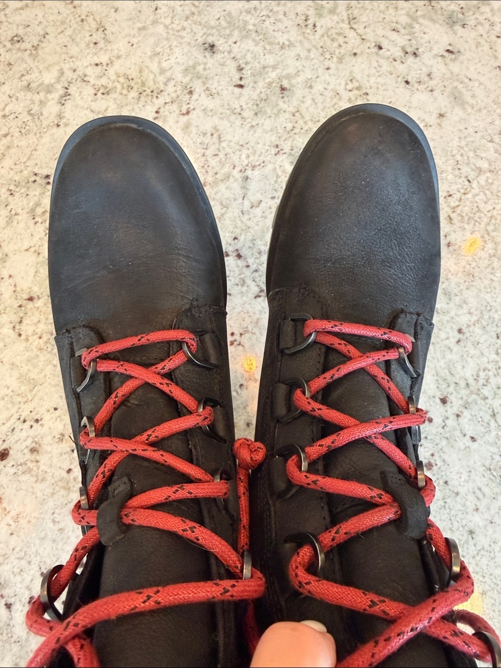 Women's 8.5 Sorel Black Leather Lace-Up Ankle Boots with Red Laces - Picture 8 of 8